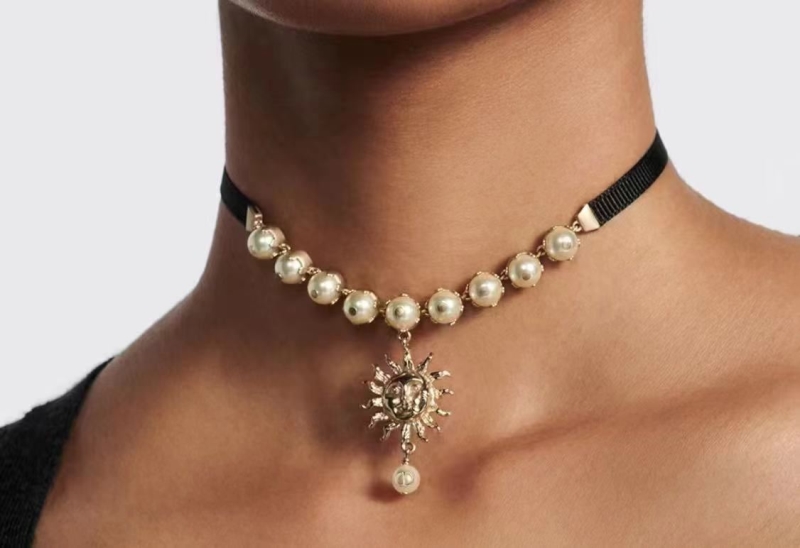 chr1st1an D10r necklaces